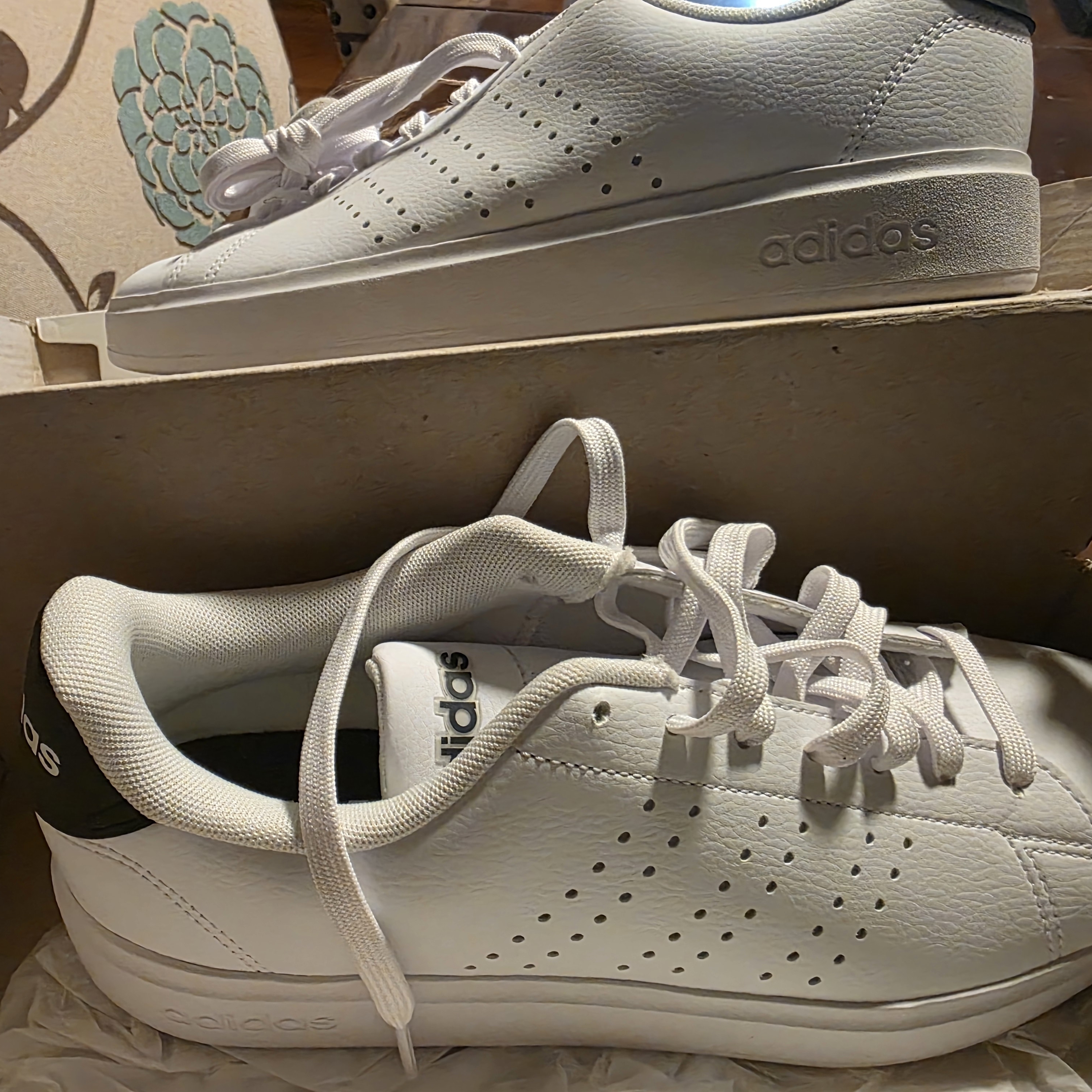 Adidas Advantage 20 Nwt 75 Womens Adidas Advantage 20 Nwt 75 Womens